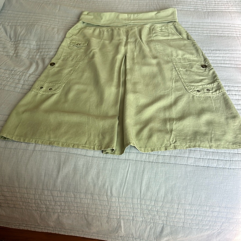 XCVI skirt in sage, size XL, not worn